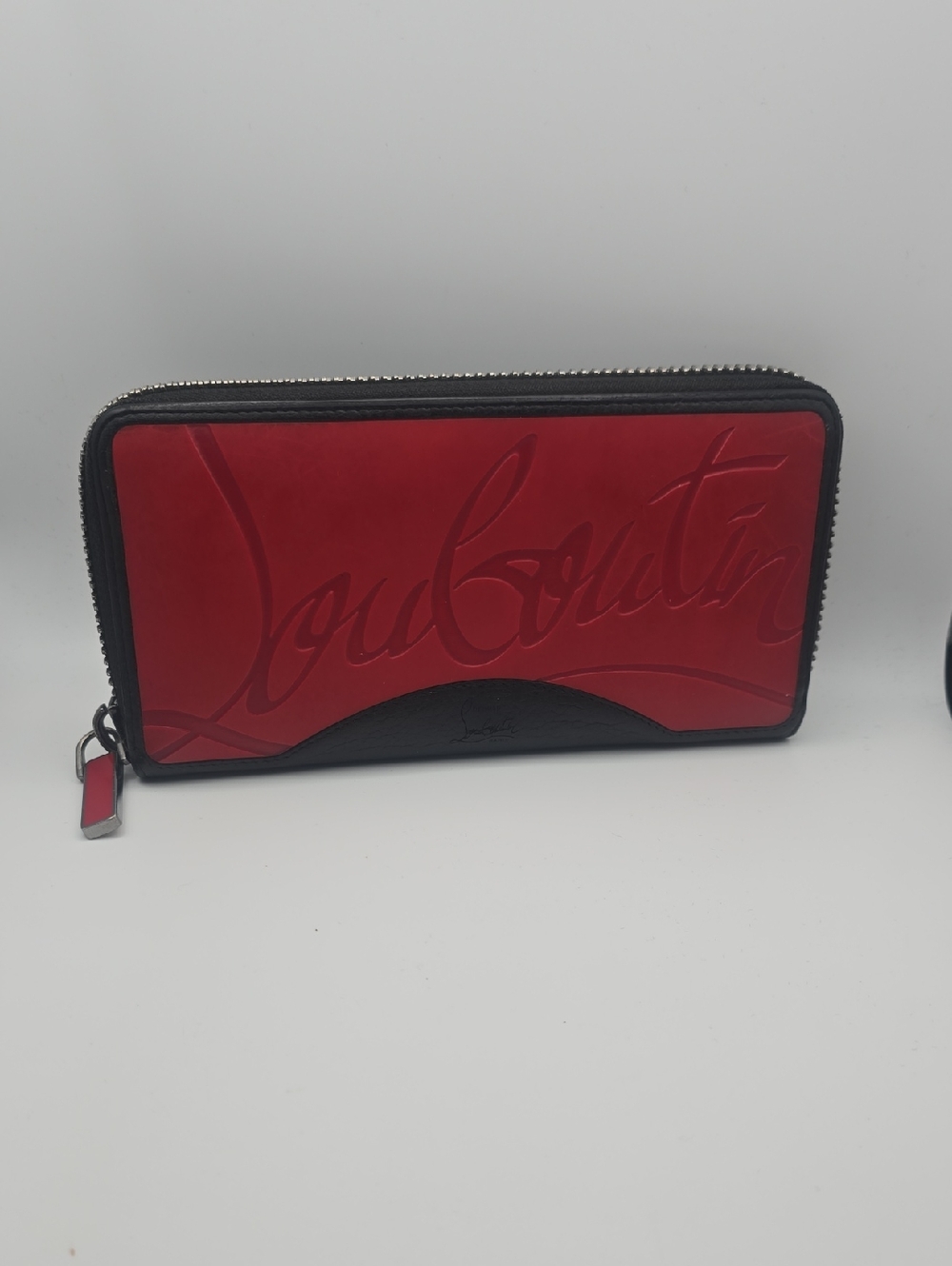 Christian Louboutin Red & Black Logo Long Zip Around Wallet (GOOD) ❤️🖤❤️